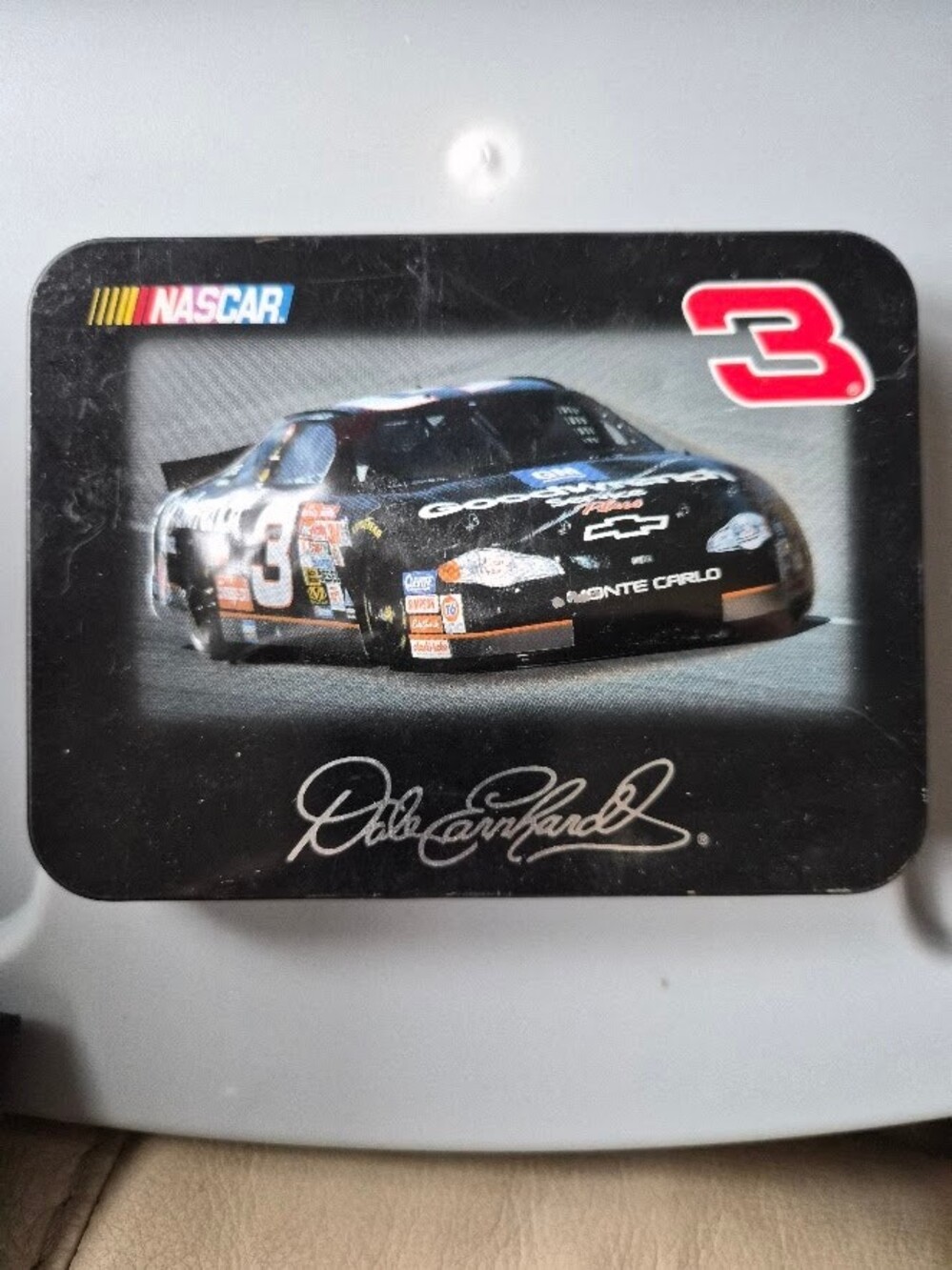 Dale Earnhardt collectible tin with sealed playing cards